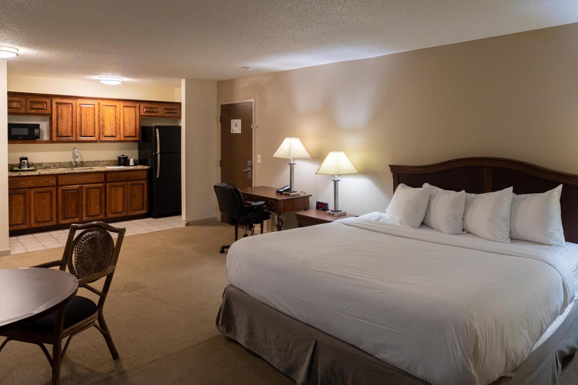 Hotel Cottonwood Savannah & Conference Center